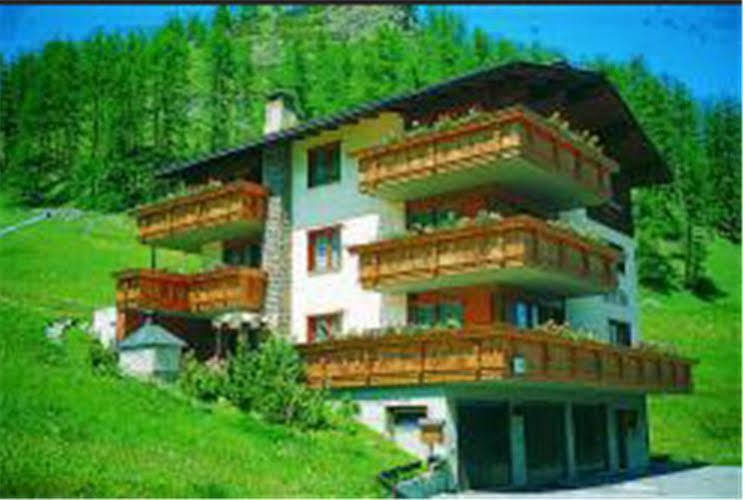 Haus Che D'Mot Apartment Самнаун Екстериор снимка