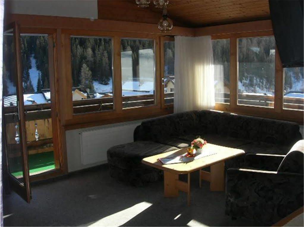 Haus Che D'Mot Apartment Самнаун Екстериор снимка